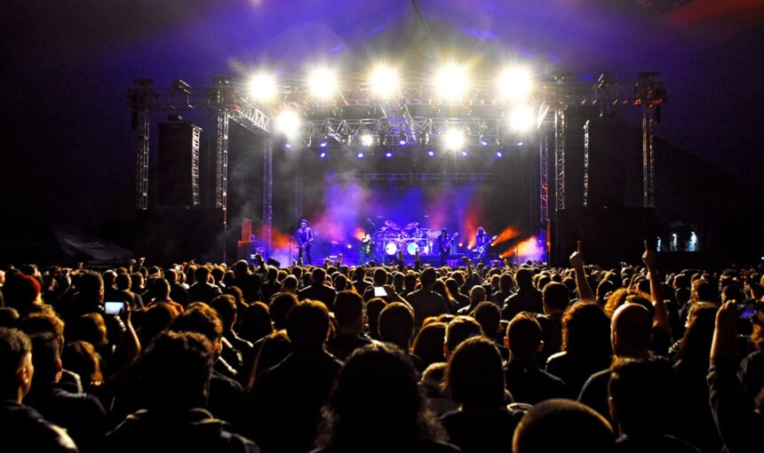 Tips Berburu Tiket Konser Midnight Sale